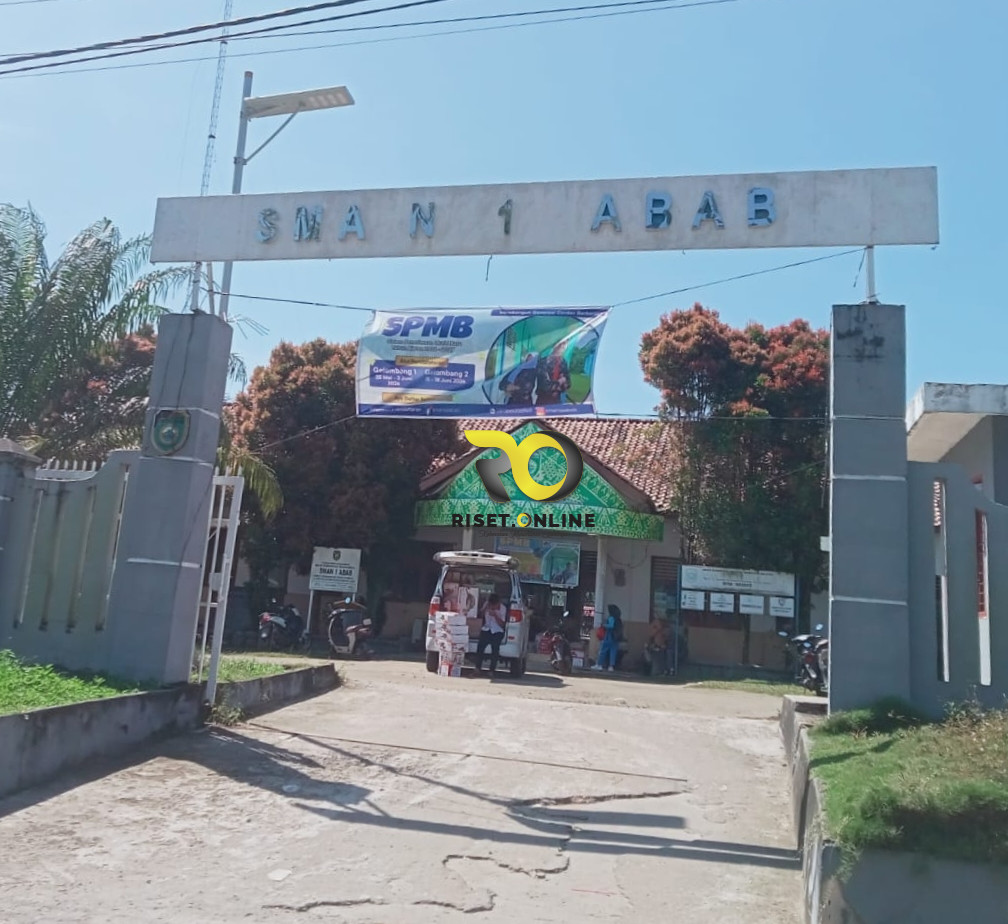 Kepala Sekolah SMA 1 Abab Di Duga Jarang Kantor